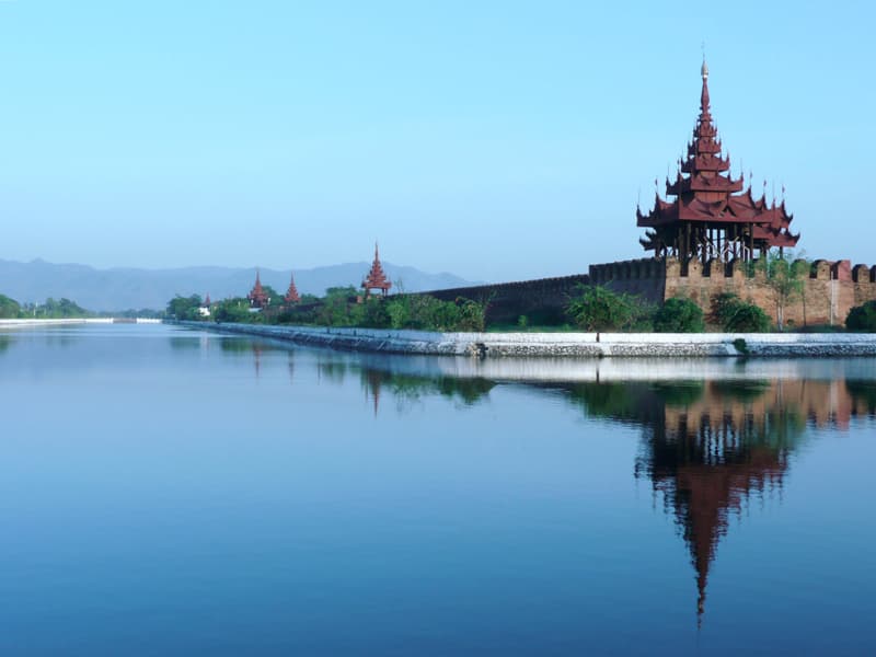 Una Birmania tra archeologia e magnifici palazzi a Mandalay